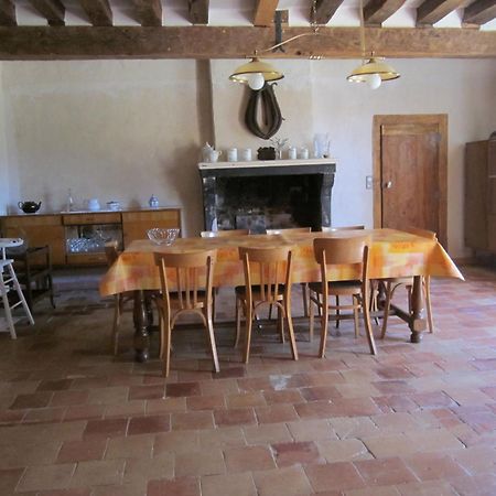Maison Spacieuse Et Independante Avec Jardin Et Terrasse, Ideale Pour Observer La Nature En Sarthe - Fr-1-410-215 Rouperroux-le-Coquet 外观 照片