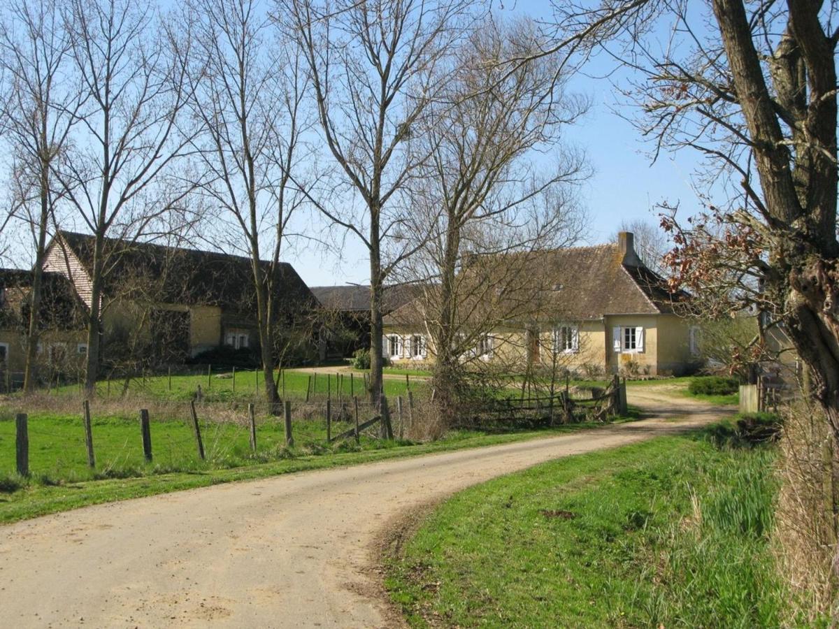 Maison Spacieuse Et Independante Avec Jardin Et Terrasse, Ideale Pour Observer La Nature En Sarthe - Fr-1-410-215 Rouperroux-le-Coquet 外观 照片